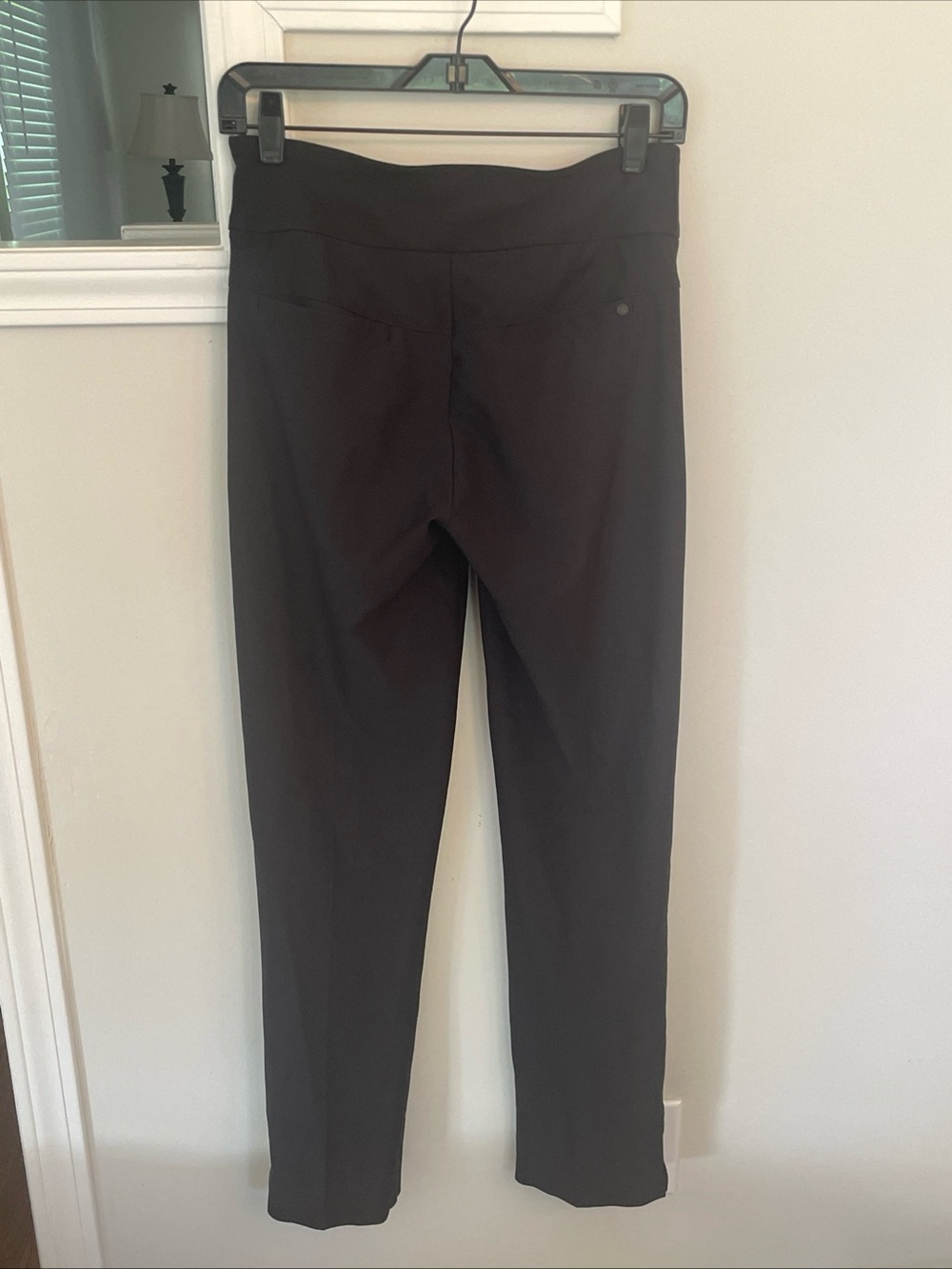Tail Women’s Black Mulligan Golf Pants Size 2 - Picture 4 of 6